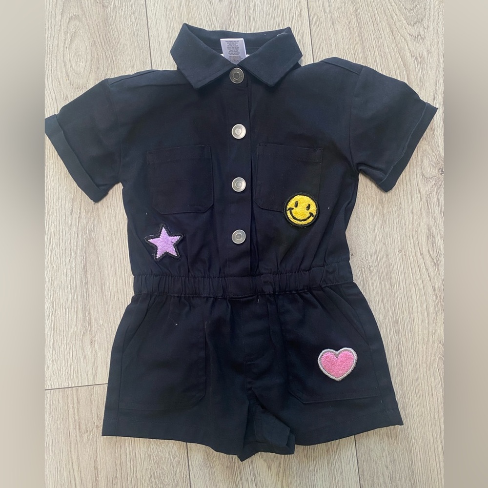 New  Short Sleeve Romper with Patches so cute new